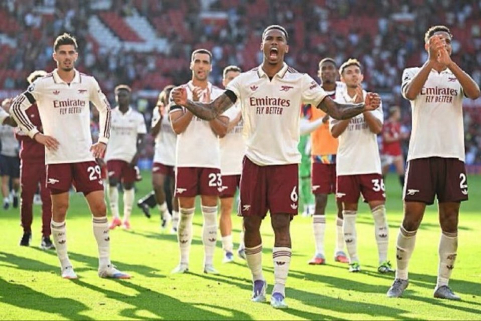 关于今晨阿森纳回应争议：西甲节点到来，形势明朗，更衣室氛围转暖的信息-九游会