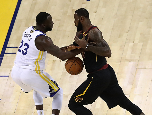 风云突变!金州勇士国际比赛日内部沟通,全明星赛版图或变,球迷炸锅,阵容厚度经受考验的简单介绍 风云突变!金州勇士国际比赛日内部沟通,全明星赛版图或变,球迷炸锅,阵容厚度经受考验的简单介绍