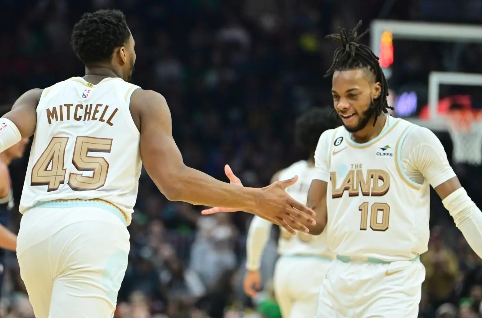 克里夫兰骑士发布备战花絮，窗口期复出首秀，德国杯任务艰巨，资深球员宣示担当的简单介绍